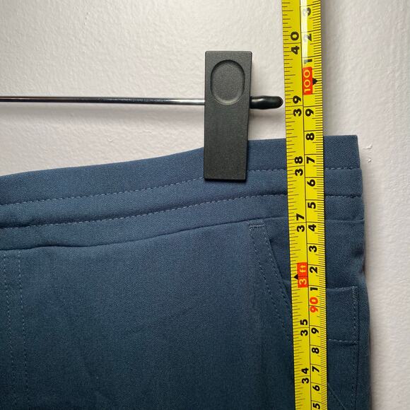 FIGS Women's size Small Blue Dark Harbor Yola Straight Leg Scrub Pants Uniform - Picture 10 of 11